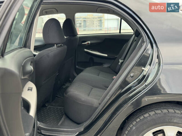 Черный Тойота Королла, объемом двигателя 1.6 л и пробегом 223 тыс. км за 6000 $, фото 7 на Automoto.ua