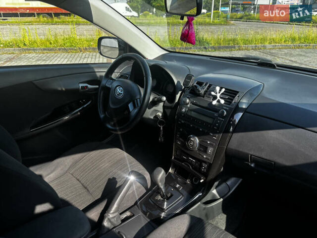 Тойота Королла 2007 в Тячеве на Automoto.ua Черный Тойота Королла, объемом двигателя 1.4 л и пробегом 276 тыс. км за 6200 $, фото 22 на Automoto.ua