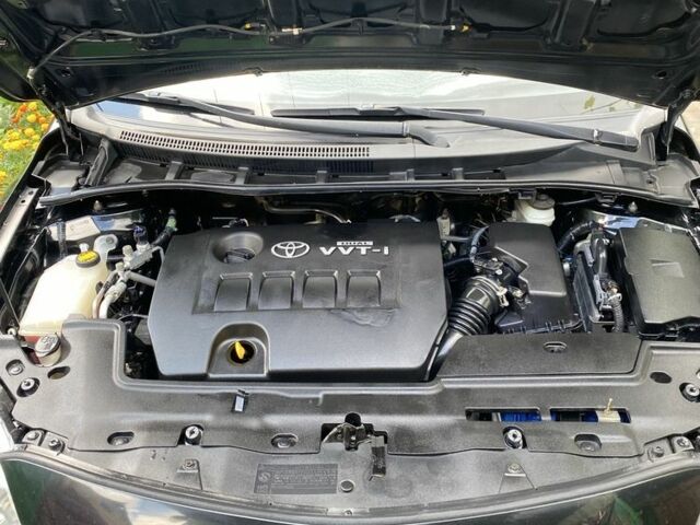 Черный Тойота Королла, объемом двигателя 1.6 л и пробегом 215 тыс. км за 6500 $, фото 6 на Automoto.ua