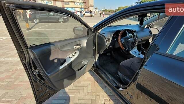 Чорний Тойота Королла, об'ємом двигуна 1.6 л та пробігом 254 тис. км за 6700 $, фото 16 на Automoto.ua