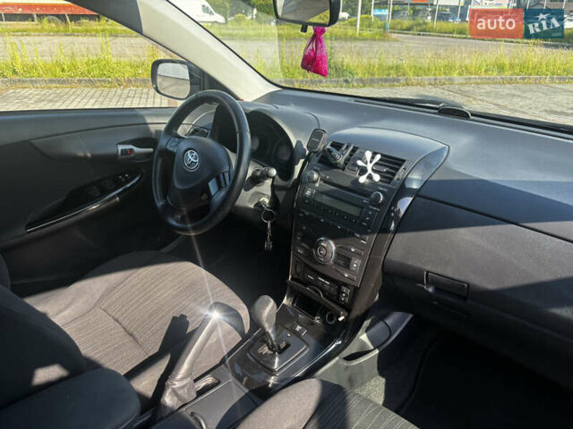 Тойота Королла 2007 в Тячеве на Automoto.ua Черный Тойота Королла, объемом двигателя 1.4 л и пробегом 276 тыс. км за 6200 $, фото 23 на Automoto.ua