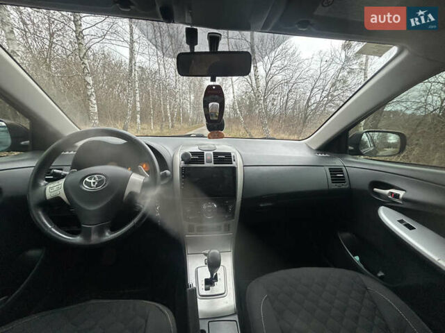 Черный Тойота Королла, объемом двигателя 1.6 л и пробегом 192 тыс. км за 6800 $, фото 20 на Automoto.ua