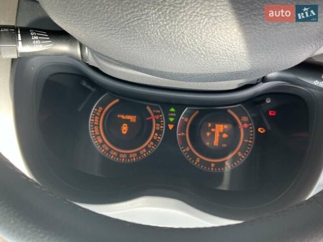 Черный Тойота Королла, объемом двигателя 1.6 л и пробегом 223 тыс. км за 6500 $, фото 6 на Automoto.ua