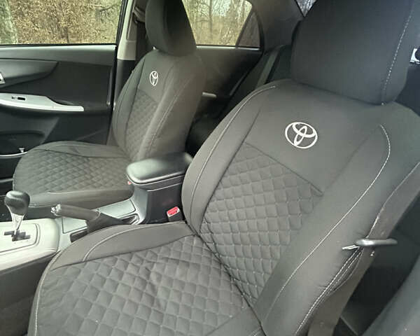 Черный Тойота Королла, объемом двигателя 1.6 л и пробегом 192 тыс. км за 6800 $, фото 17 на Automoto.ua