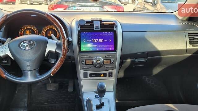 Чорний Тойота Королла, об'ємом двигуна 1.6 л та пробігом 254 тис. км за 6700 $, фото 14 на Automoto.ua