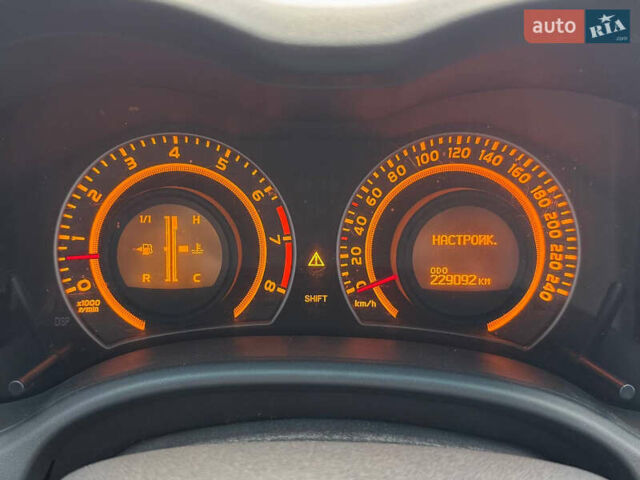 Чорний Тойота Королла, об'ємом двигуна 1.6 л та пробігом 230 тис. км за 5800 $, фото 12 на Automoto.ua