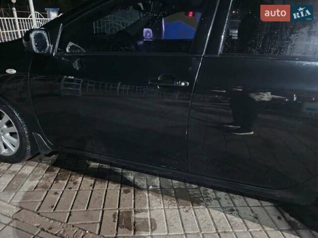 Чорний Тойота Королла, об'ємом двигуна 1.6 л та пробігом 207 тис. км за 6900 $, фото 2 на Automoto.ua