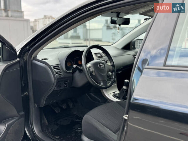 Черный Тойота Королла, объемом двигателя 1.6 л и пробегом 223 тыс. км за 6000 $, фото 6 на Automoto.ua