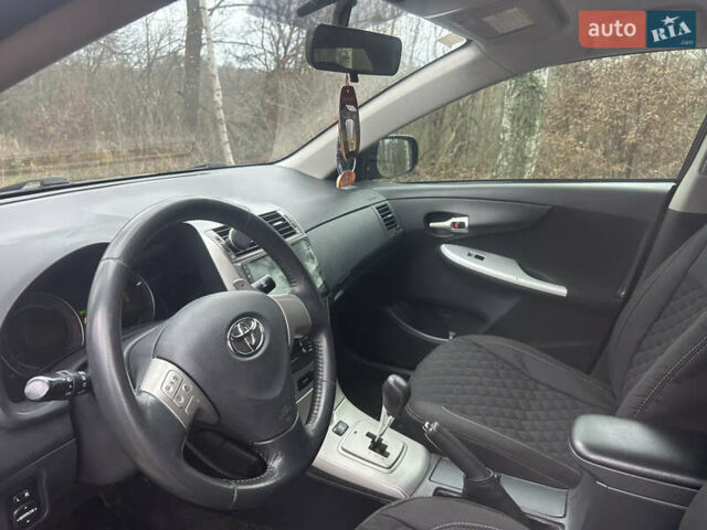 Черный Тойота Королла, объемом двигателя 1.6 л и пробегом 192 тыс. км за 6800 $, фото 18 на Automoto.ua