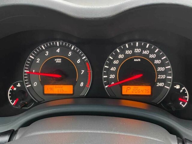 Чорний Тойота Королла, об'ємом двигуна 1.8 л та пробігом 205 тис. км за 5500 $, фото 8 на Automoto.ua