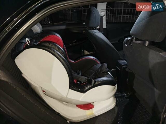 Чорний Тойота Королла, об'ємом двигуна 1.6 л та пробігом 207 тис. км за 6900 $, фото 19 на Automoto.ua