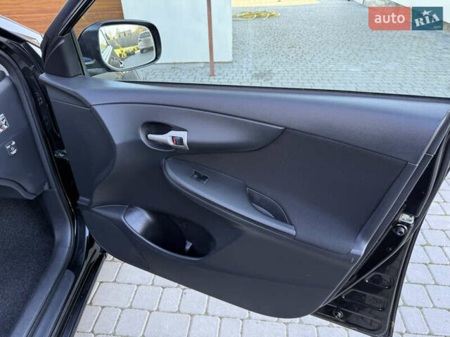 Черный Тойота Королла, объемом двигателя 1.6 л и пробегом 147 тыс. км за 6999 $, фото 49 на Automoto.ua