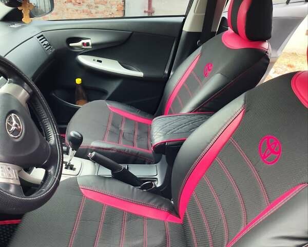 Черный Тойота Королла, объемом двигателя 1.6 л и пробегом 188 тыс. км за 7700 $, фото 15 на Automoto.ua