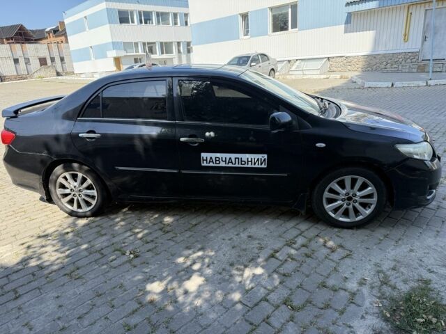 Черный Тойота Королла, объемом двигателя 1.8 л и пробегом 340 тыс. км за 5500 $, фото 2 на Automoto.ua