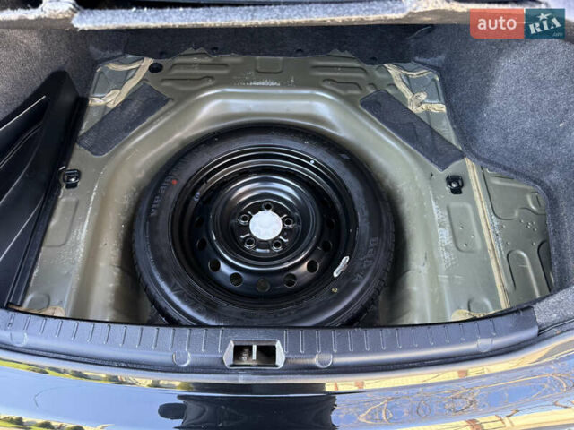 Черный Тойота Королла, объемом двигателя 1.6 л и пробегом 147 тыс. км за 6999 $, фото 80 на Automoto.ua