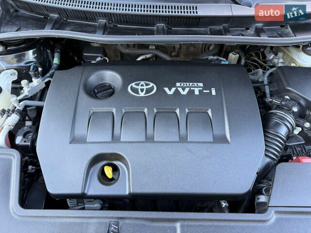 Черный Тойота Королла, объемом двигателя 1.6 л и пробегом 147 тыс. км за 6999 $, фото 90 на Automoto.ua