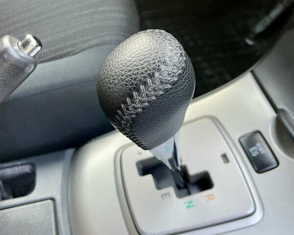 Черный Тойота Королла, объемом двигателя 1.59 л и пробегом 173 тыс. км за 7300 $, фото 13 на Automoto.ua