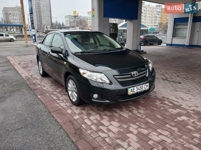 Чорний Тойота Королла, об'ємом двигуна 1.6 л та пробігом 132 тис. км за 7985 $, фото 5 на Automoto.ua