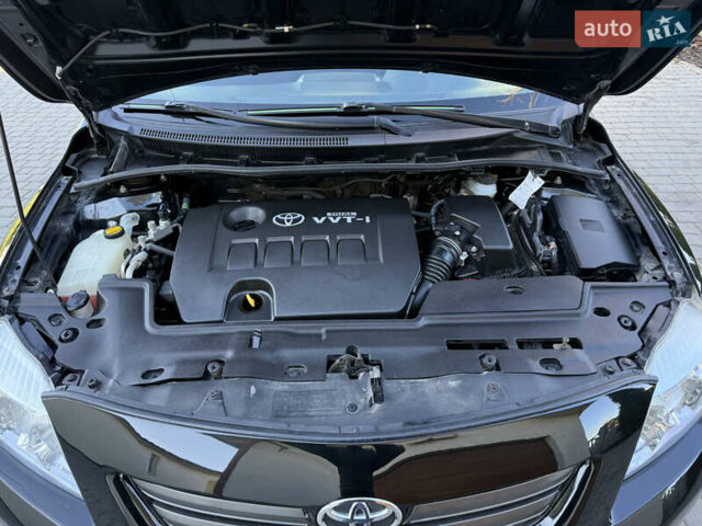 Черный Тойота Королла, объемом двигателя 1.6 л и пробегом 147 тыс. км за 6999 $, фото 86 на Automoto.ua