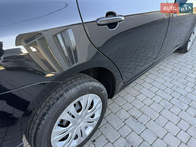 Черный Тойота Королла, объемом двигателя 1.6 л и пробегом 147 тыс. км за 6999 $, фото 24 на Automoto.ua