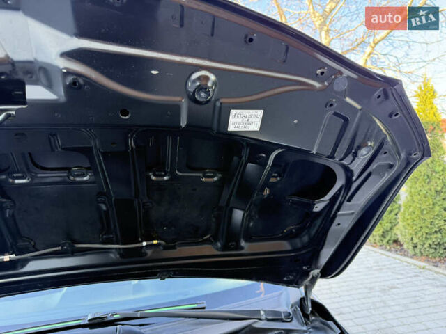 Черный Тойота Королла, объемом двигателя 1.6 л и пробегом 147 тыс. км за 6999 $, фото 88 на Automoto.ua