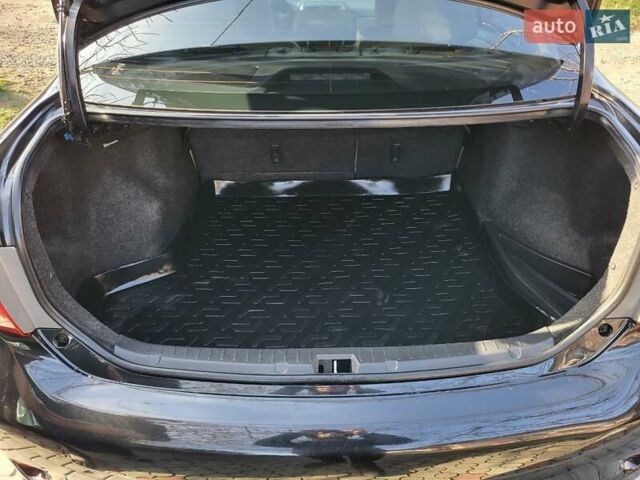 Чорний Тойота Королла, об'ємом двигуна 1.6 л та пробігом 195 тис. км за 8500 $, фото 15 на Automoto.ua