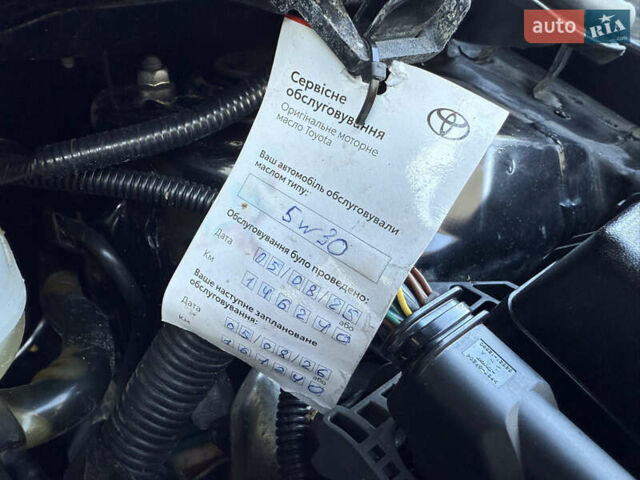 Черный Тойота Королла, объемом двигателя 1.6 л и пробегом 147 тыс. км за 6999 $, фото 92 на Automoto.ua