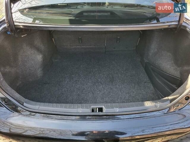 Чорний Тойота Королла, об'ємом двигуна 1.6 л та пробігом 195 тис. км за 8500 $, фото 14 на Automoto.ua