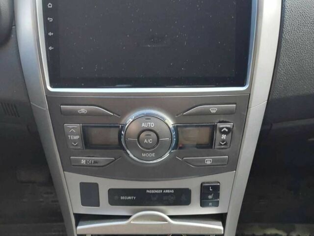 Черный Тойота Королла, объемом двигателя 1.6 л и пробегом 207 тыс. км за 6800 $, фото 3 на Automoto.ua