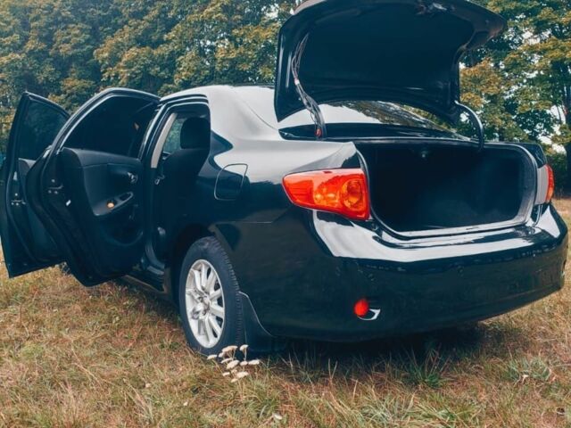 Черный Тойота Королла, объемом двигателя 1.4 л и пробегом 260 тыс. км за 6200 $, фото 3 на Automoto.ua