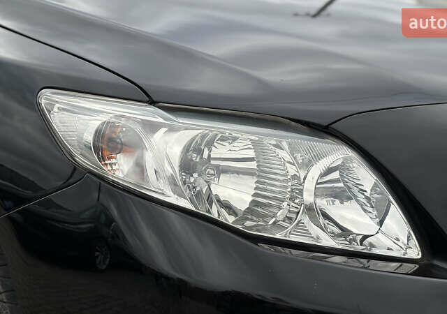 Чорний Тойота Королла, об'ємом двигуна 1.6 л та пробігом 207 тис. км за 6300 $, фото 7 на Automoto.ua