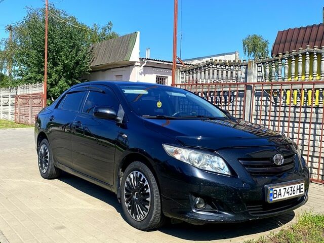 Черный Тойота Королла, объемом двигателя 1.6 л и пробегом 205 тыс. км за 6750 $, фото 2 на Automoto.ua