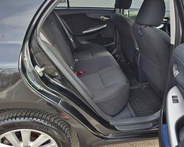 Черный Тойота Королла, объемом двигателя 1.6 л и пробегом 211 тыс. км за 6200 $, фото 9 на Automoto.ua