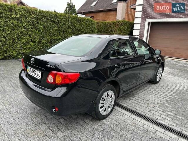 Чорний Тойота Королла, об'ємом двигуна 1.6 л та пробігом 49 тис. км за 9999 $, фото 3 на Automoto.ua