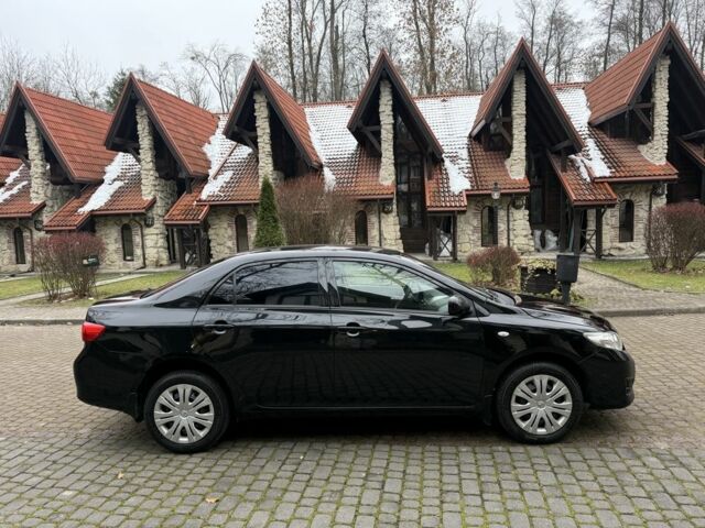 Черный Тойота Королла, объемом двигателя 1.6 л и пробегом 149 тыс. км за 6100 $, фото 3 на Automoto.ua