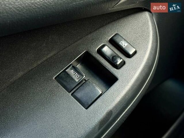 Черный Тойота Королла, объемом двигателя 1.6 л и пробегом 180 тыс. км за 6600 $, фото 19 на Automoto.ua