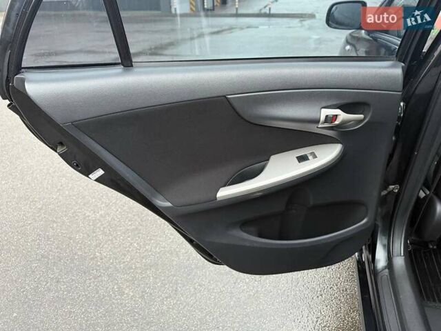 Черный Тойота Королла, объемом двигателя 1.59 л и пробегом 192 тыс. км за 9250 $, фото 20 на Automoto.ua
