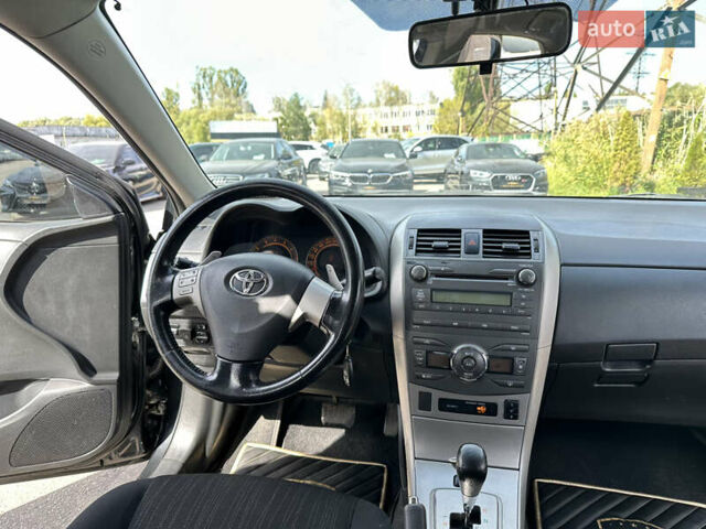 Черный Тойота Королла, объемом двигателя 1.6 л и пробегом 177 тыс. км за 7200 $, фото 19 на Automoto.ua
