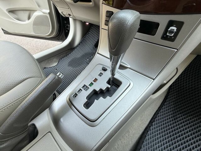 Чорний Тойота Королла, об'ємом двигуна 1.8 л та пробігом 191 тис. км за 7599 $, фото 17 на Automoto.ua