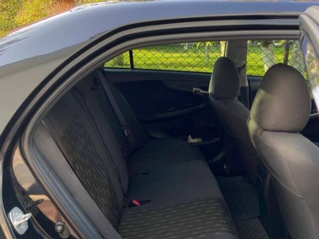 Черный Тойота Королла, объемом двигателя 1.6 л и пробегом 275 тыс. км за 6400 $, фото 6 на Automoto.ua