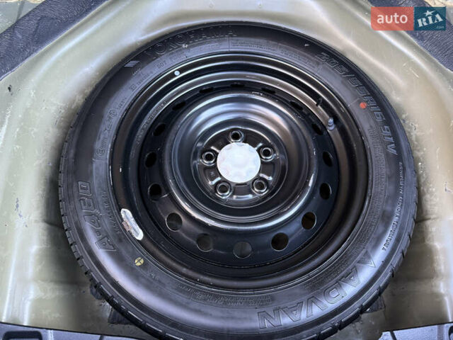 Черный Тойота Королла, объемом двигателя 1.6 л и пробегом 147 тыс. км за 6999 $, фото 83 на Automoto.ua