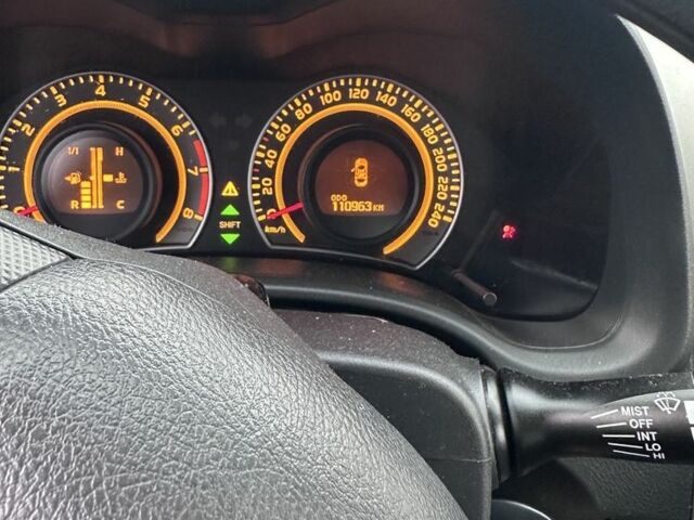 Черный Тойота Королла, объемом двигателя 1.6 л и пробегом 100 тыс. км за 8500 $, фото 7 на Automoto.ua