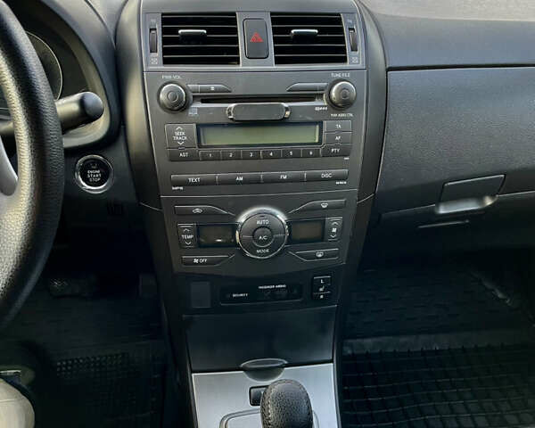 Черный Тойота Королла, объемом двигателя 1.59 л и пробегом 173 тыс. км за 7300 $, фото 23 на Automoto.ua