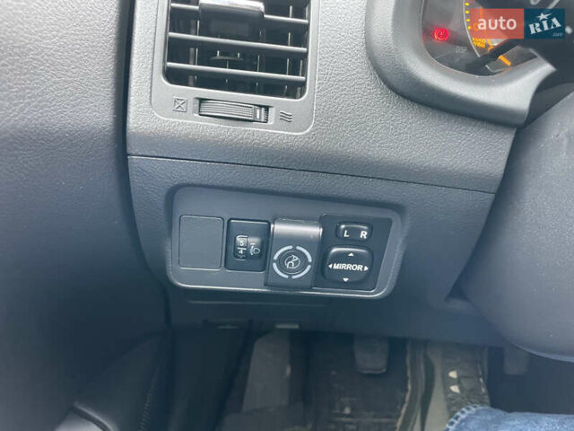 Черный Тойота Королла, объемом двигателя 1.6 л и пробегом 245 тыс. км за 7000 $, фото 9 на Automoto.ua