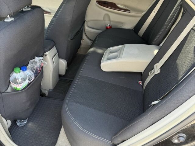 Черный Тойота Королла, объемом двигателя 1.8 л и пробегом 340 тыс. км за 5500 $, фото 6 на Automoto.ua