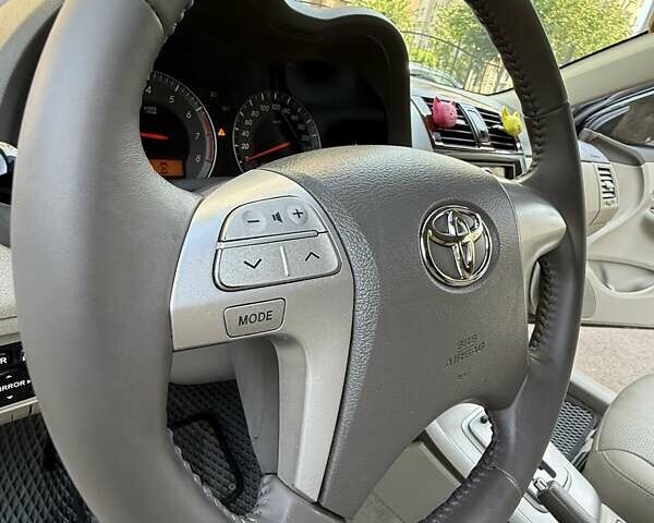 Черный Тойота Королла, объемом двигателя 1.8 л и пробегом 289 тыс. км за 7599 $, фото 19 на Automoto.ua