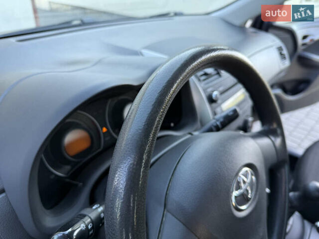 Черный Тойота Королла, объемом двигателя 1.6 л и пробегом 147 тыс. км за 6999 $, фото 54 на Automoto.ua