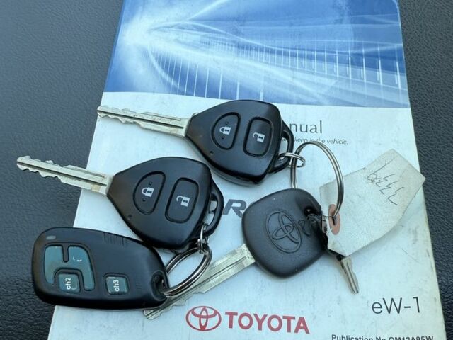 Чорний Тойота Королла, об'ємом двигуна 1.8 л та пробігом 191 тис. км за 7599 $, фото 19 на Automoto.ua