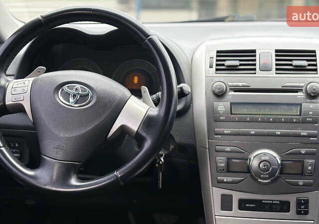 Чорний Тойота Королла, об'ємом двигуна 1.6 л та пробігом 207 тис. км за 6300 $, фото 14 на Automoto.ua