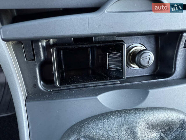 Черный Тойота Королла, объемом двигателя 1.6 л и пробегом 147 тыс. км за 6999 $, фото 58 на Automoto.ua